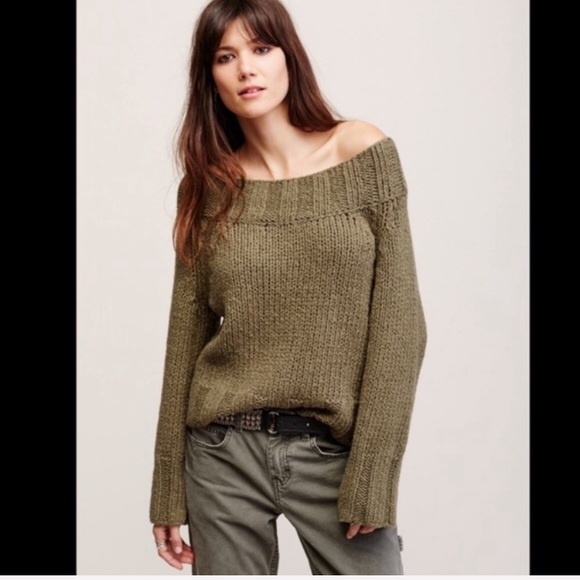 Free People Sweaters - Free People | Beachy slouchy off the shoulder knit